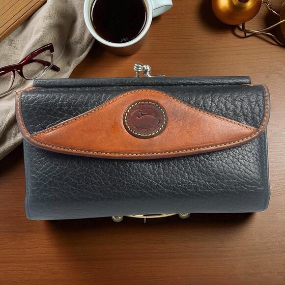 DOONEY & BOURKE Wallet Clutch Navy Blue Tan Vintage Kiss-Lock Bifold Classic - Picture 1 of 15